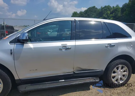 2010 Lincoln Mkx z USA, uszkodzony, nr VIN 2LMDJ6JC1ABJ02045